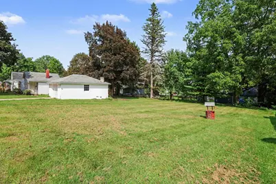 1213 Edwards Street, Albion, MI 49224 - Photo 16
