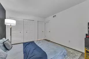 20829 Orchard Lake Rd, Farmington Hills, MI 48336 - Photo 20
