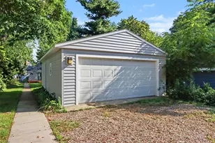 4621 S Long Lake Dr, Portage, MI 49002 - Photo 20
