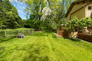 8425 Parshallville Rd, Fenton, MI 48430 - Photo 36