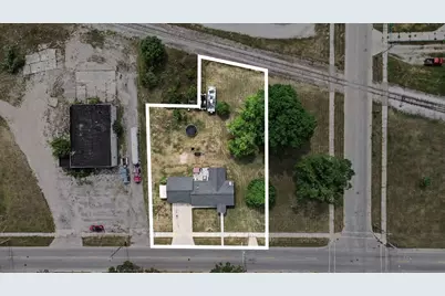 321 Wright Street, Cadillac, MI 49601 - Photo 36