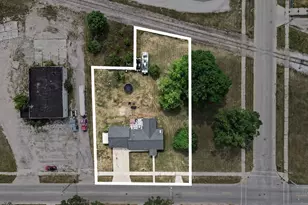 321 Wright St, Cadillac, MI 49601 - Photo 36