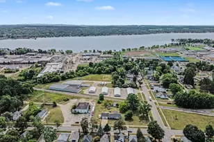 321 Wright St, Cadillac, MI 49601 - Photo 32