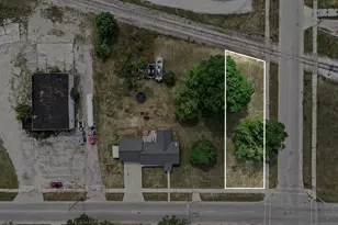 321 Wright St, Cadillac, MI 49601 - Photo 40