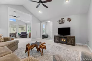1220 Waterwalk Dr, Holland, MI 49423 - Photo 6