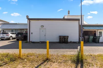 122 W Superior Street, Wayland, MI 49348 - Photo 26