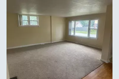 283 W Forest Avenue, Muskegon, MI 49441 - Photo 10