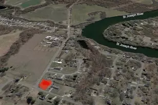 2022 Pipestone Rd, Benton Harbor, MI 49022 - Photo 1