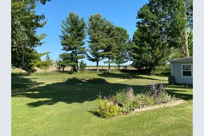 8279 Cronk Highway, Bellevue, MI 49021 - Photo 28