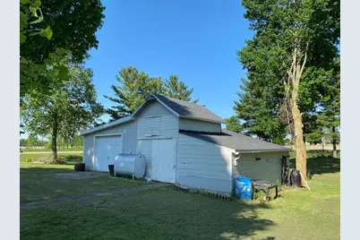 8279 Cronk Highway, Bellevue, MI 49021 - Photo 6