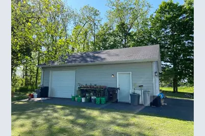 8279 Cronk Highway, Bellevue, MI 49021 - Photo 4