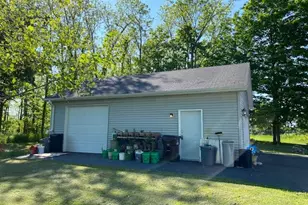 8279 Cronk Hwy, Bellevue, MI 49021 - Photo 4