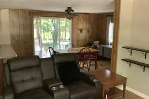 9488 S 11 Rd, Cadillac, MI 49601 - Photo 10