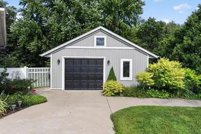 2827 Florence Drive SW, Wyoming, MI 49418 - Photo 4