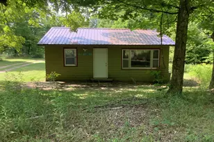 9488 S 11 Rd, Cadillac, MI 49601 - Photo 1