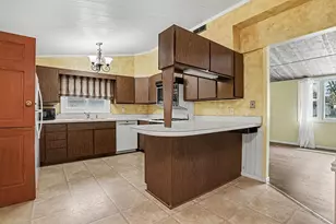 237 24th St N, Battle Creek, MI 49037 - Photo 12