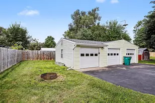 237 24th St N, Battle Creek, MI 49037 - Photo 24