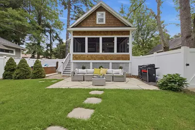 16040 Lakeshore Road, Union Pier, MI 49129 - Photo 68
