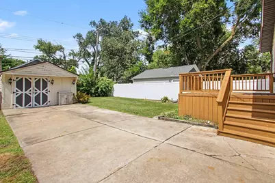23115 Berdeno Avenue, Hazel Park, MI 48030 - Photo 28