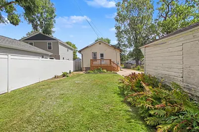 23115 Berdeno Avenue, Hazel Park, MI 48030 - Photo 24