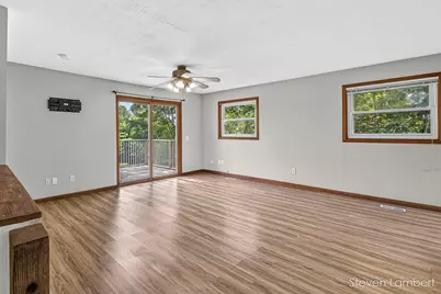6499 Oakwood Drive, Delton, MI 49046 - Photo 6