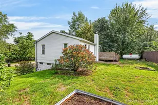 6499 Oakwood Dr, Delton, MI 49046 - Photo 32