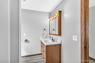 6499 Oakwood Dr, Delton, MI 49046 - Photo 16