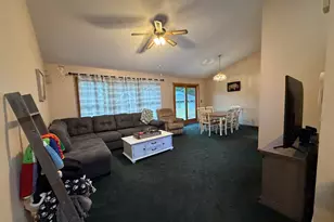 1055 Miller St, Plainwell, MI 49080 - Photo 4