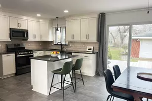 9358 Marie Ct, Livonia, MI 48150 - Photo 2