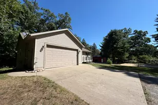 4122 Duck Lake Rd, Whitehall, MI 49461 - Photo 4