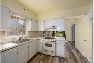 1363 Myrtle Street NW, Grand Rapids, MI 49504 - Photo 10