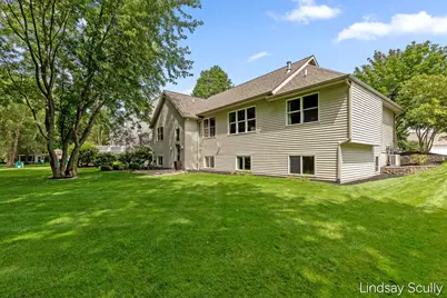 7889 Meadowood Drive, Hudsonville, MI 49426 - Photo 36