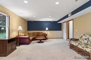 4808 Paramount Dr NE, Grand Rapids, MI 49525 - Photo 16