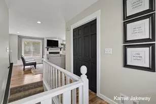 8835 Hebert Dr, Greenville, MI 48838 - Photo 10