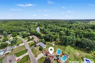 8835 Hebert Dr, Greenville, MI 48838 - Photo 6