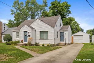 1333 Kelsey St NE, Grand Rapids, MI 49505 - Photo 2