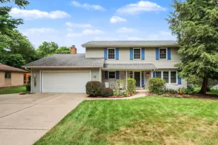 8330 Valleywood Ln, Portage, MI 49024 - Photo 2