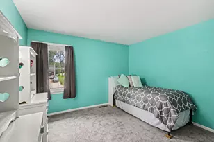 8330 Valleywood Ln, Portage, MI 49024 - Photo 14