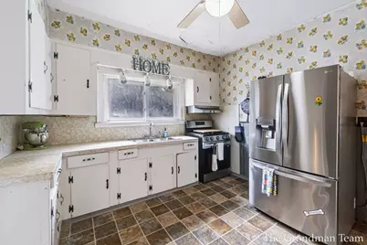 513 Spring Avenue NE, Grand Rapids, MI 49503 - Photo 10