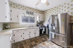 513 Spring Ave NE, Grand Rapids, MI 49503 - Photo 10