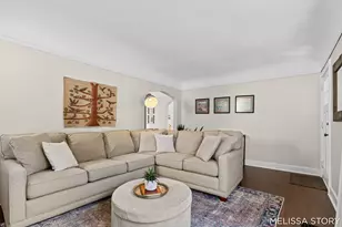 1011 Beechwood St NE, Grand Rapids, MI 49505 - Photo 10
