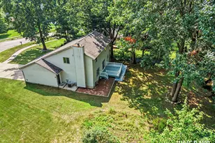 6631 Runway Ct SW, Byron Center, MI 49315 - Photo 2