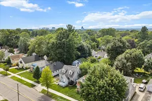 1319 Diamond Ave NE, Grand Rapids, MI 49505 - Photo 30