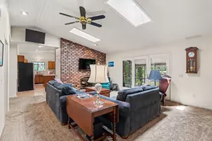 9808 Oak Forest Cir, Kalamazoo, MI 49009 - Photo 16