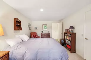 9808 Oak Forest Cir, Kalamazoo, MI 49009 - Photo 28