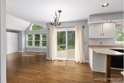 2856 Alger Street SE, Grand Rapids, MI 49546 - Photo 14
