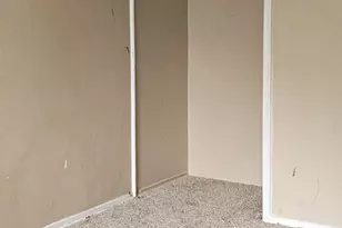 1327 Andrea St, Ypsilanti, MI 48198 - Photo 8