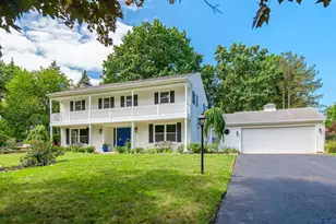2222 Aberdeen Dr, Kalamazoo, MI 49008 - Photo 2
