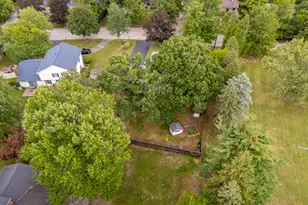 2222 Aberdeen Dr, Kalamazoo, MI 49008 - Photo 40