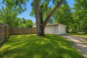 1314 Clinton Ave, Kalamazoo, MI 49001 - Photo 16